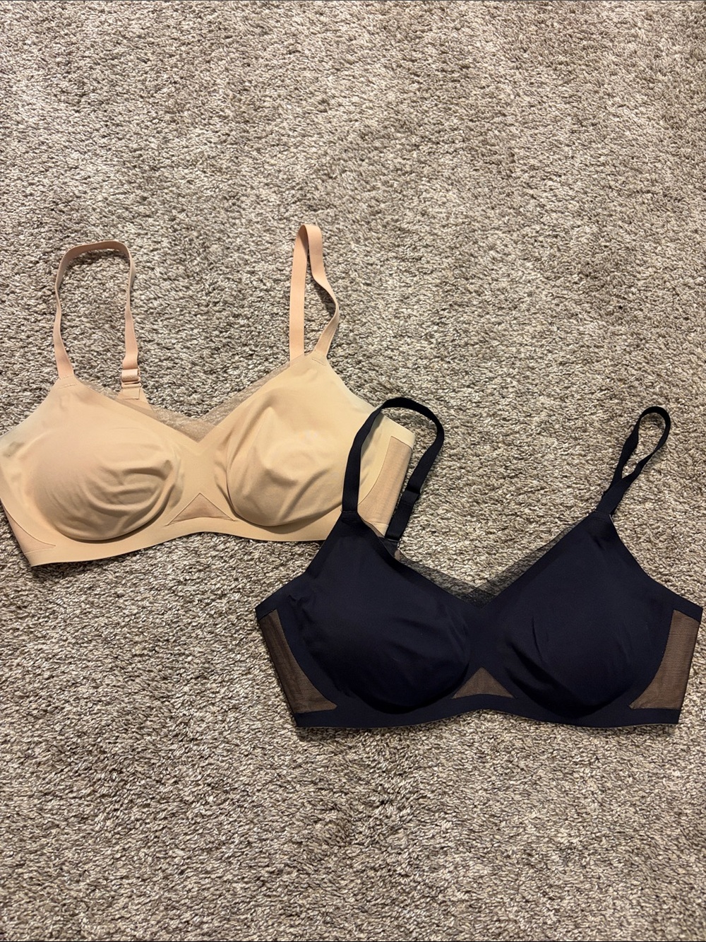 Honeylove Bundle of 2 Women's Crossover Bras Sand & Runaway Medium 36 B/C